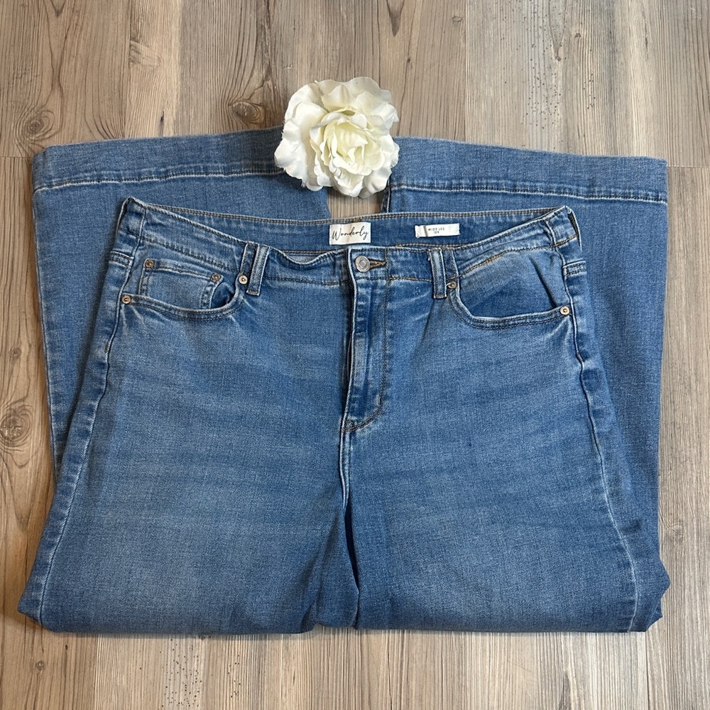 GUC Wonderly Wide Capri Blue Jeans, 12R